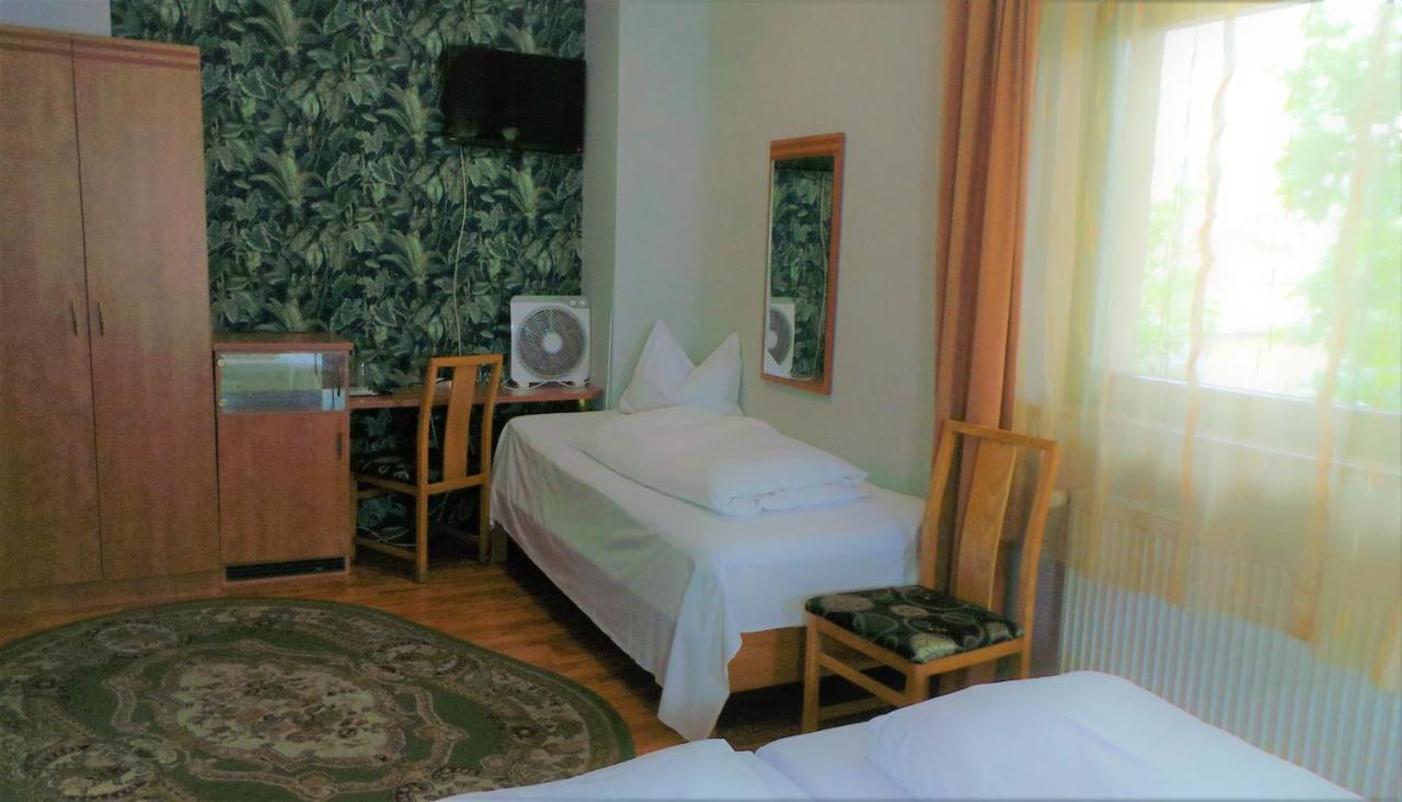 Hotel Sonne Sibiu Bagian luar foto